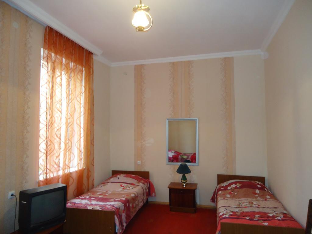 Guest House Lviv Грузия Kutaiszi Szoba fotó