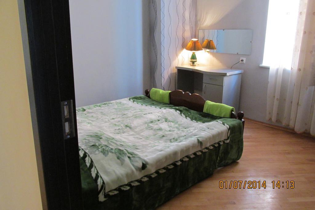 Guest House Lviv Грузия Kutaiszi Szoba fotó